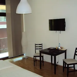 elbapartments-am-kaiserkai.hamburg-hotels-de.com/